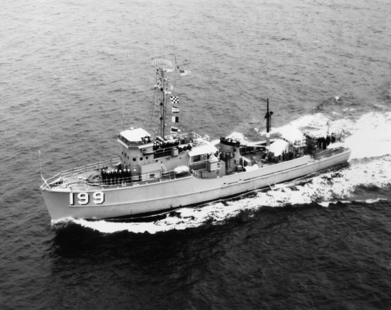 USS Phoebe (MSC-199)