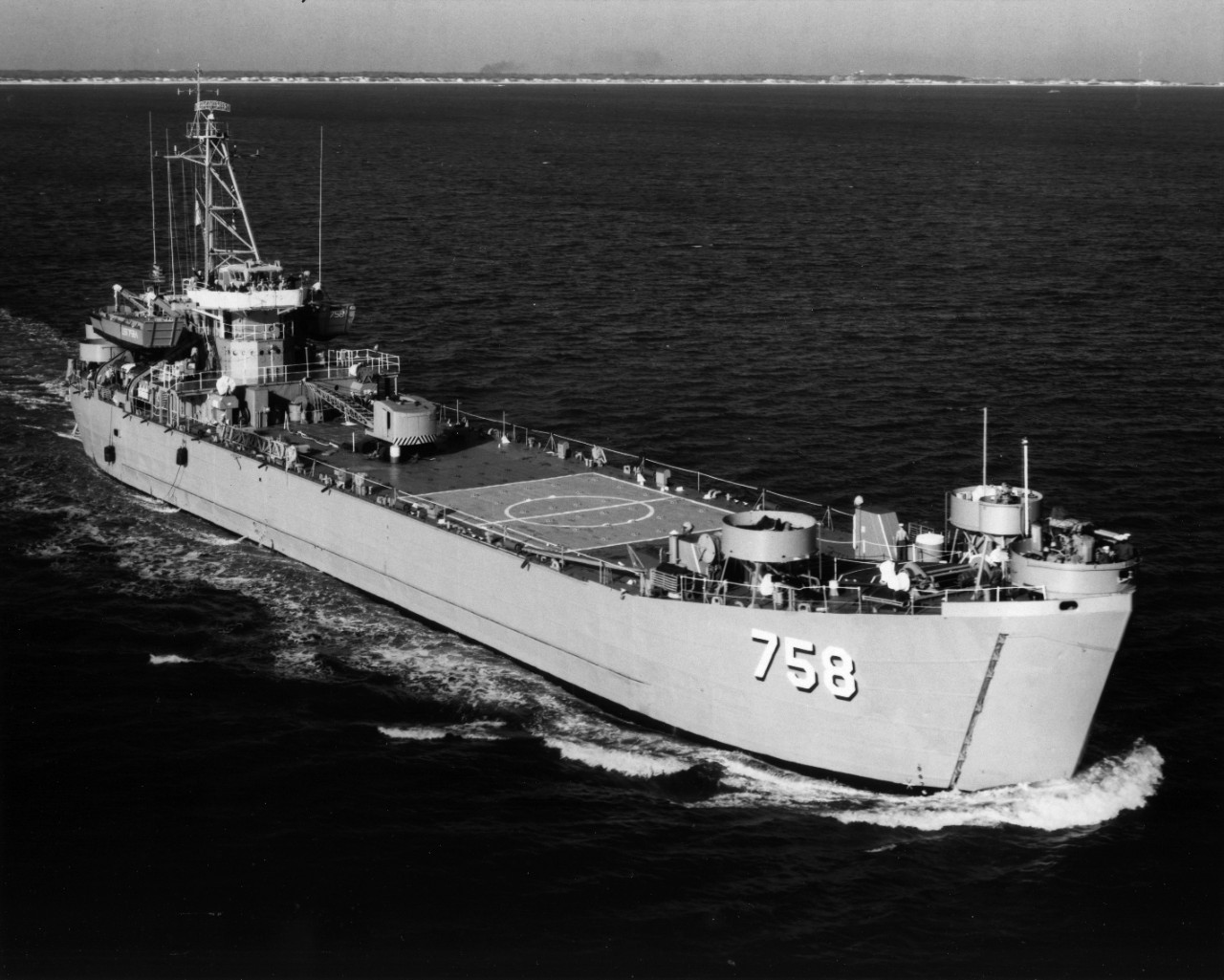 USS Duval County (LST-758)