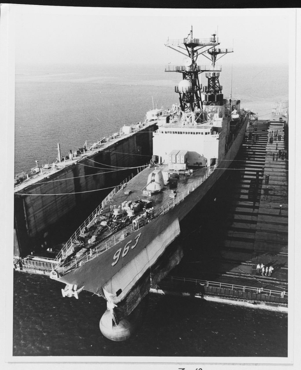 Photo #: USN 1160971  USS Spruance (DD-963)