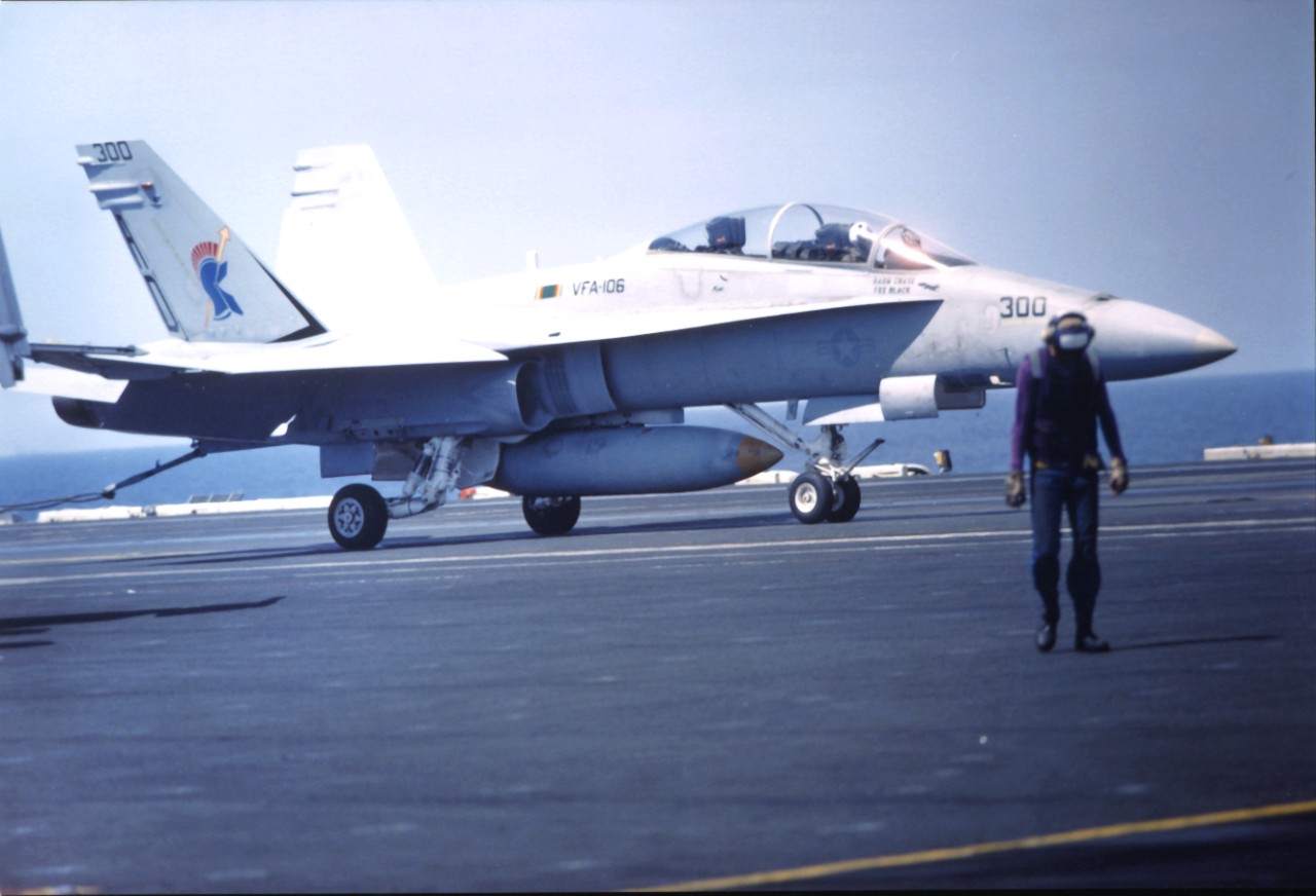 <p>An F/A-18A Hornet aircraft from VFA-106 is recovered aboard USS Dwight D. Eisenhower (CVN-69)</p>
