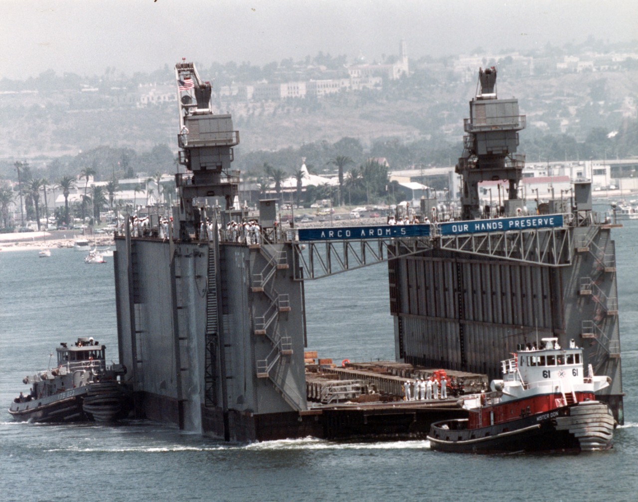 USS Arco (ARDM-5) off San Diego, California