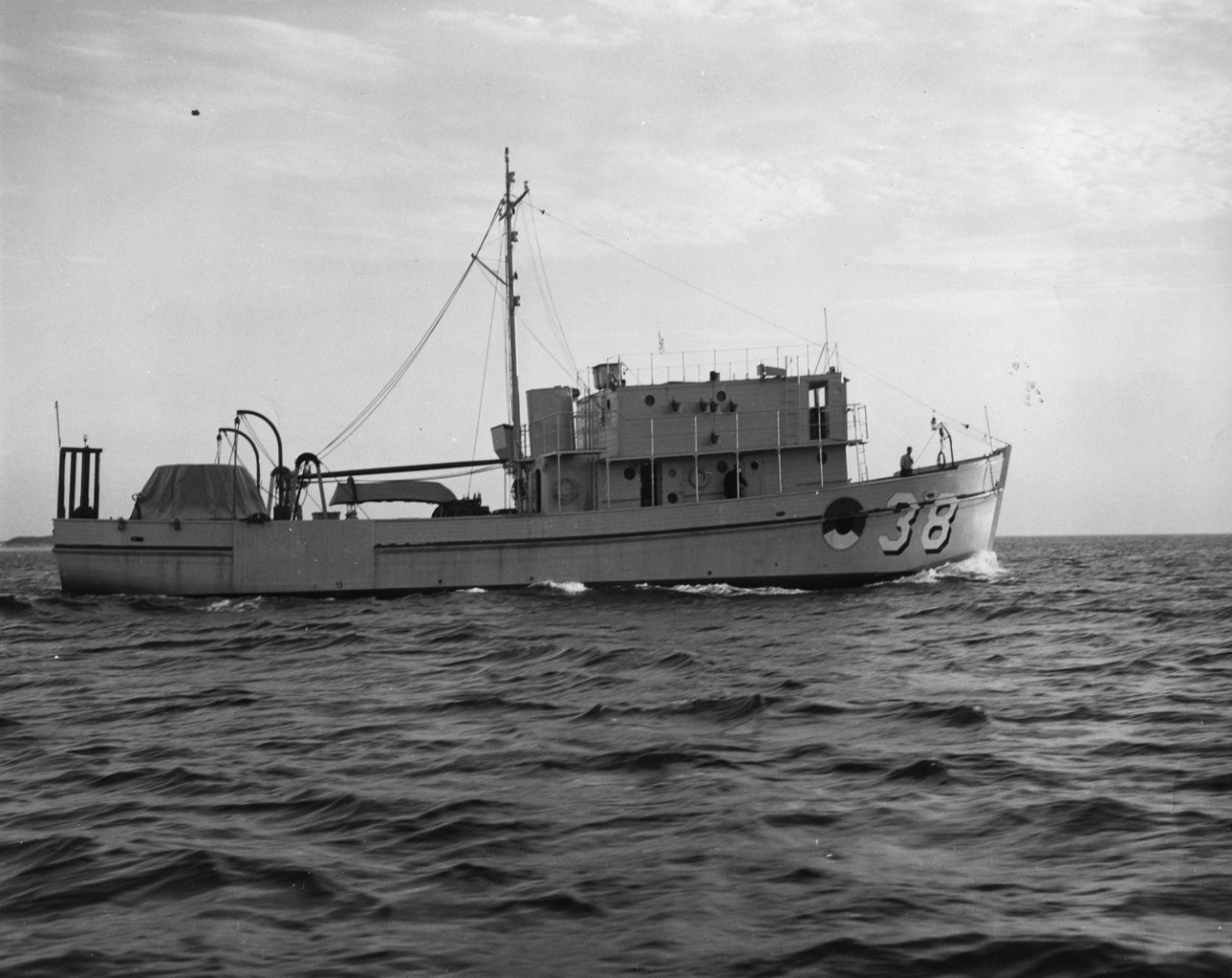USS Barbet (AMc-38)