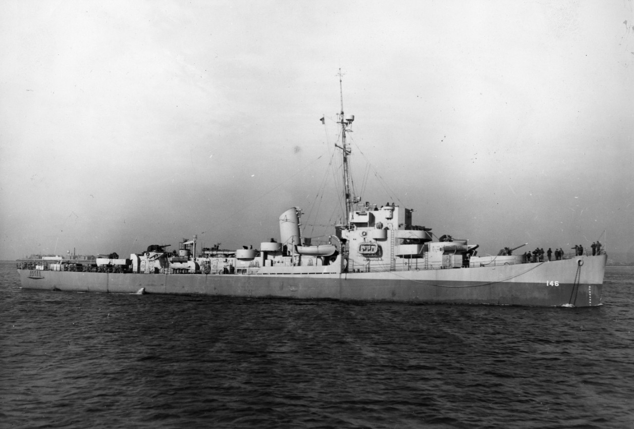 USS Inch (DE-146), possibly off New York Navy Yard