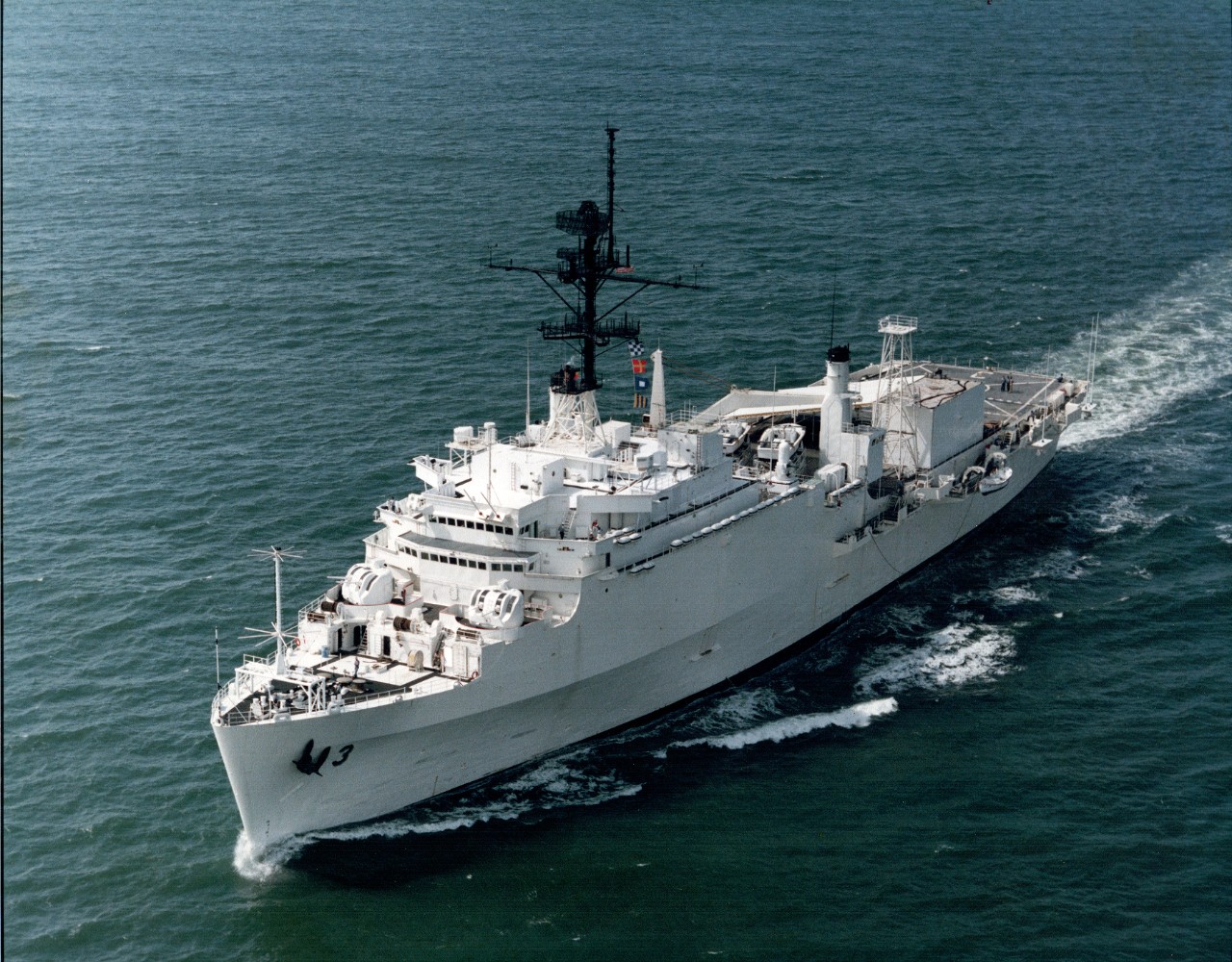 <p>USS La Salle (AGF-3)</p>

