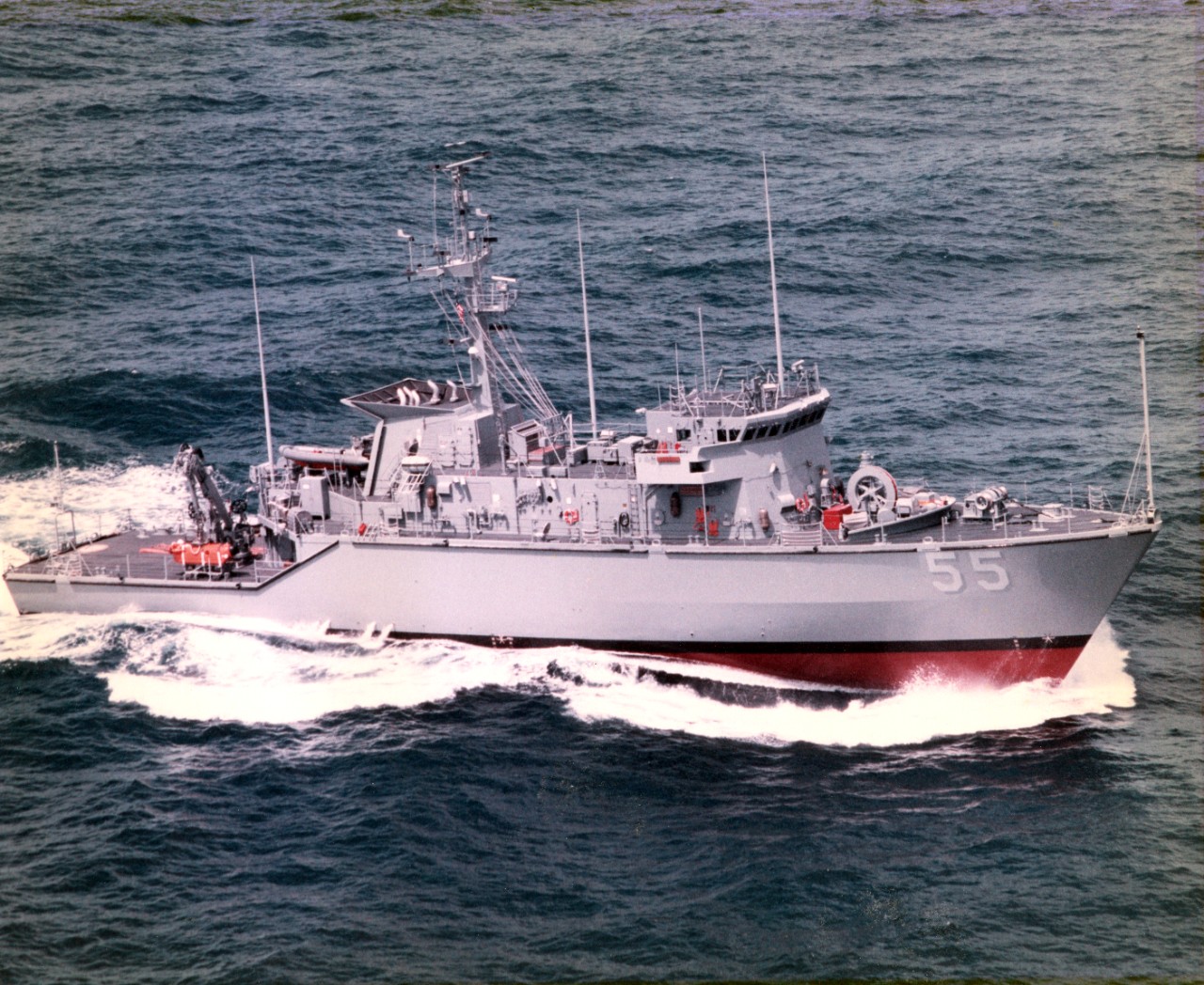 USS Oriole (MHC-55)