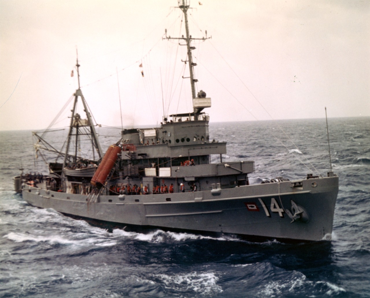 USS Petrel (ASR-14)