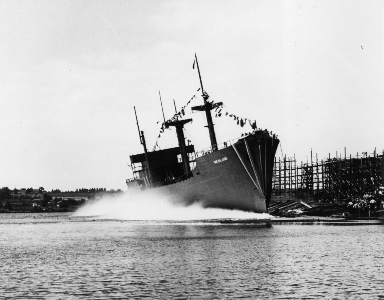 Launching of USS Richland (AK-207) at Leathem D. Smith Shipbuilding Corporation, Sturgeon Bay, Wisconsin