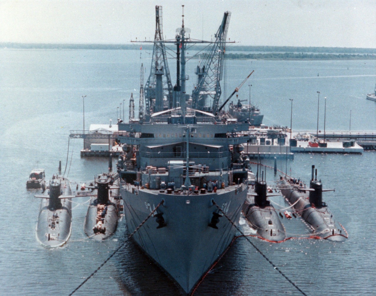 L45-42.08.03 USS Canopus (AS-34)
