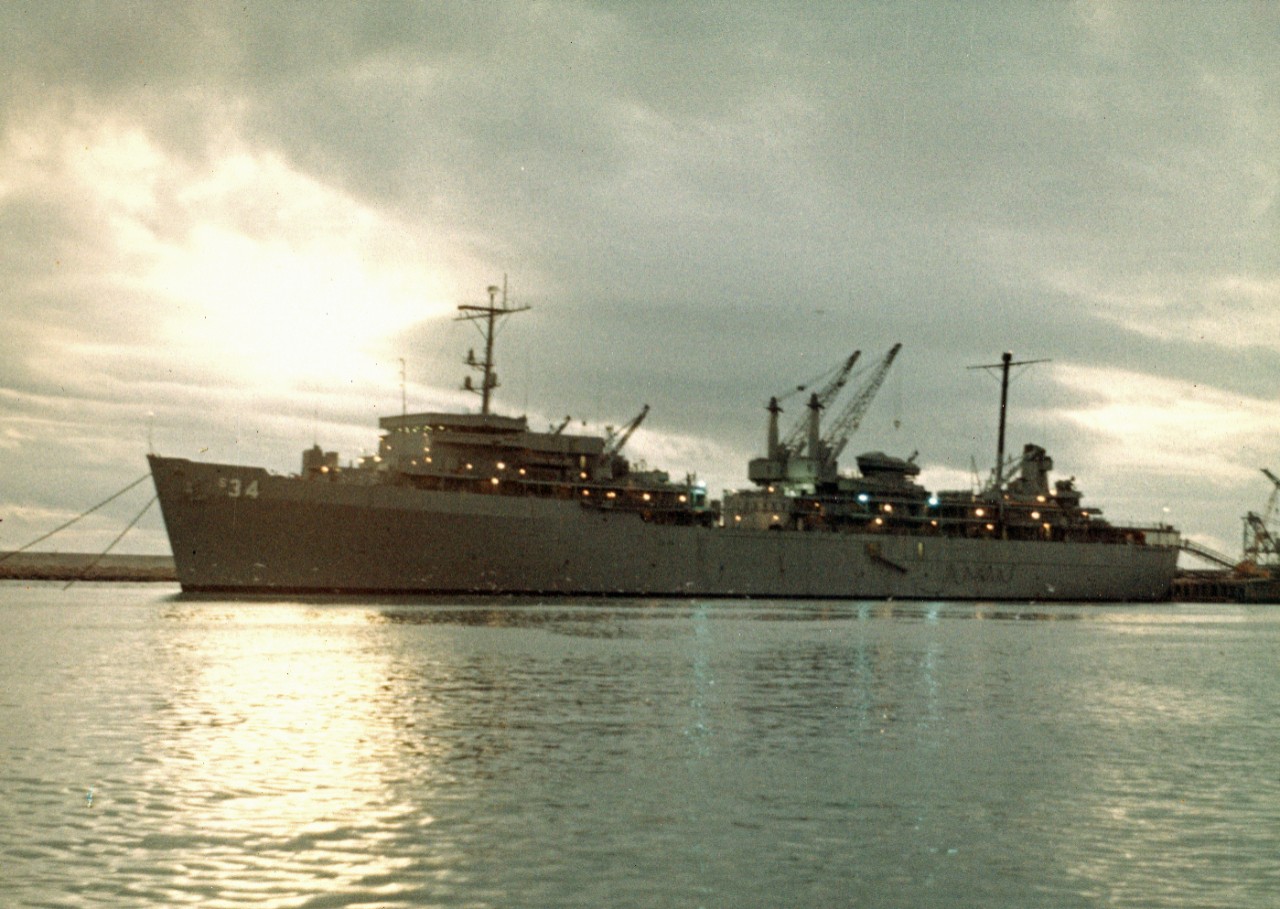 L45-42.08.04 USS Canopus (AS-34)