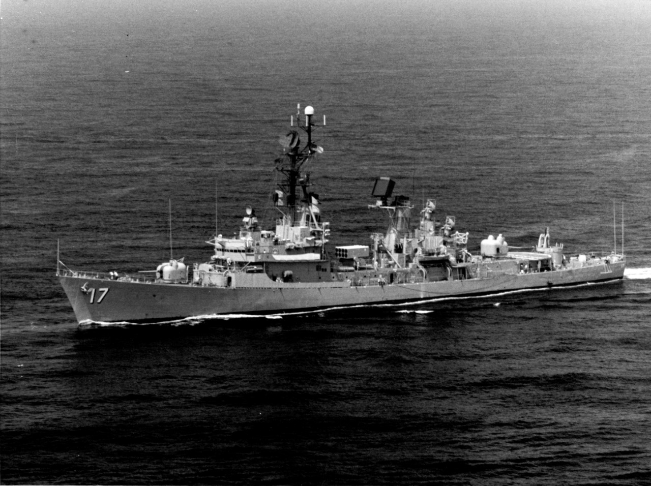 <p>Aerial view of&nbsp;USS&nbsp;Conyngham&nbsp;(DDG-17) underway in the Mediterranean Sea, circa 1973.</p>