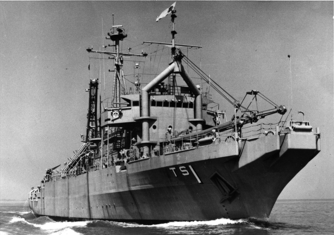 Salvage and rescue tug USS Edenton (ATS-1)