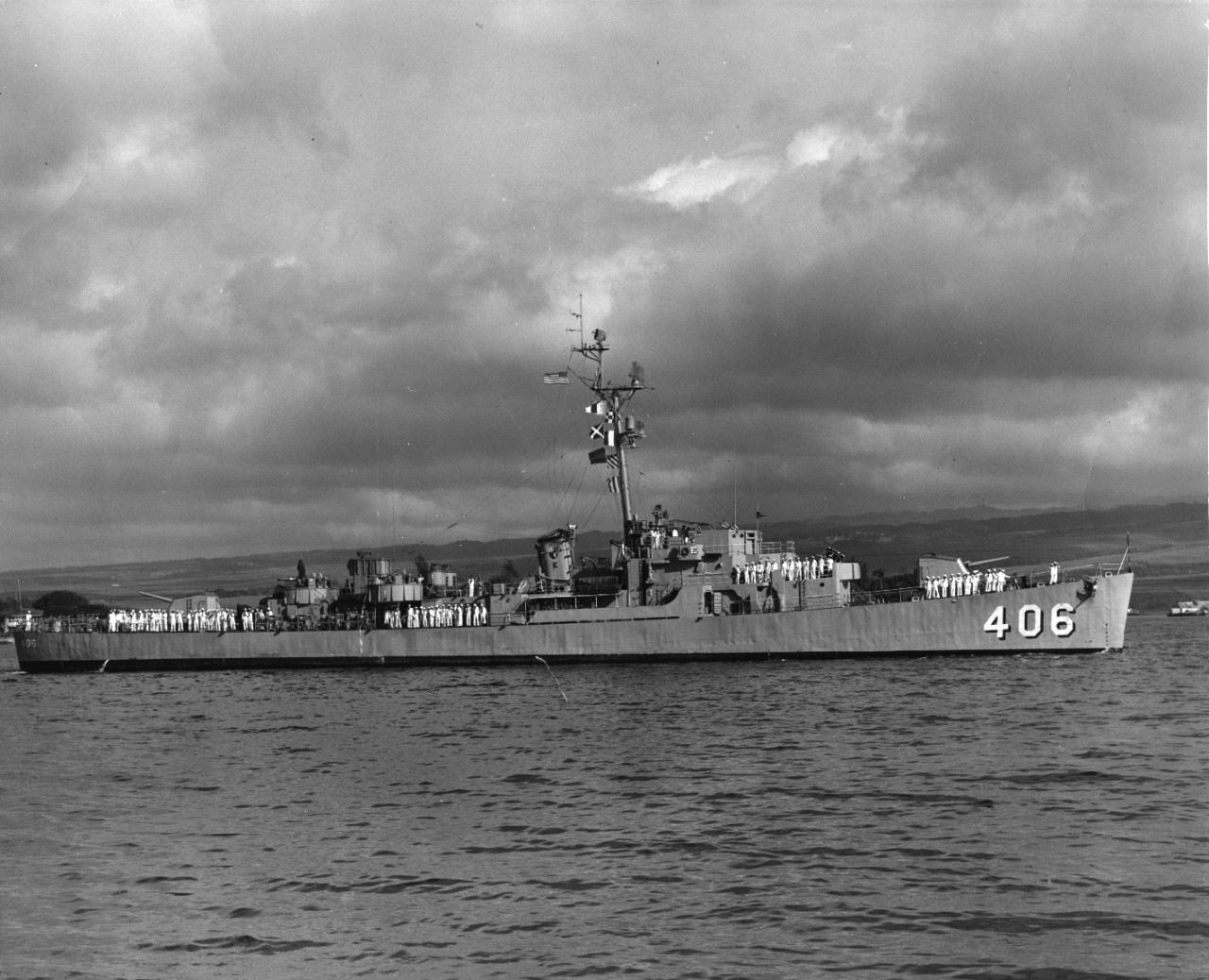 USS Edmonds (DE-406)
