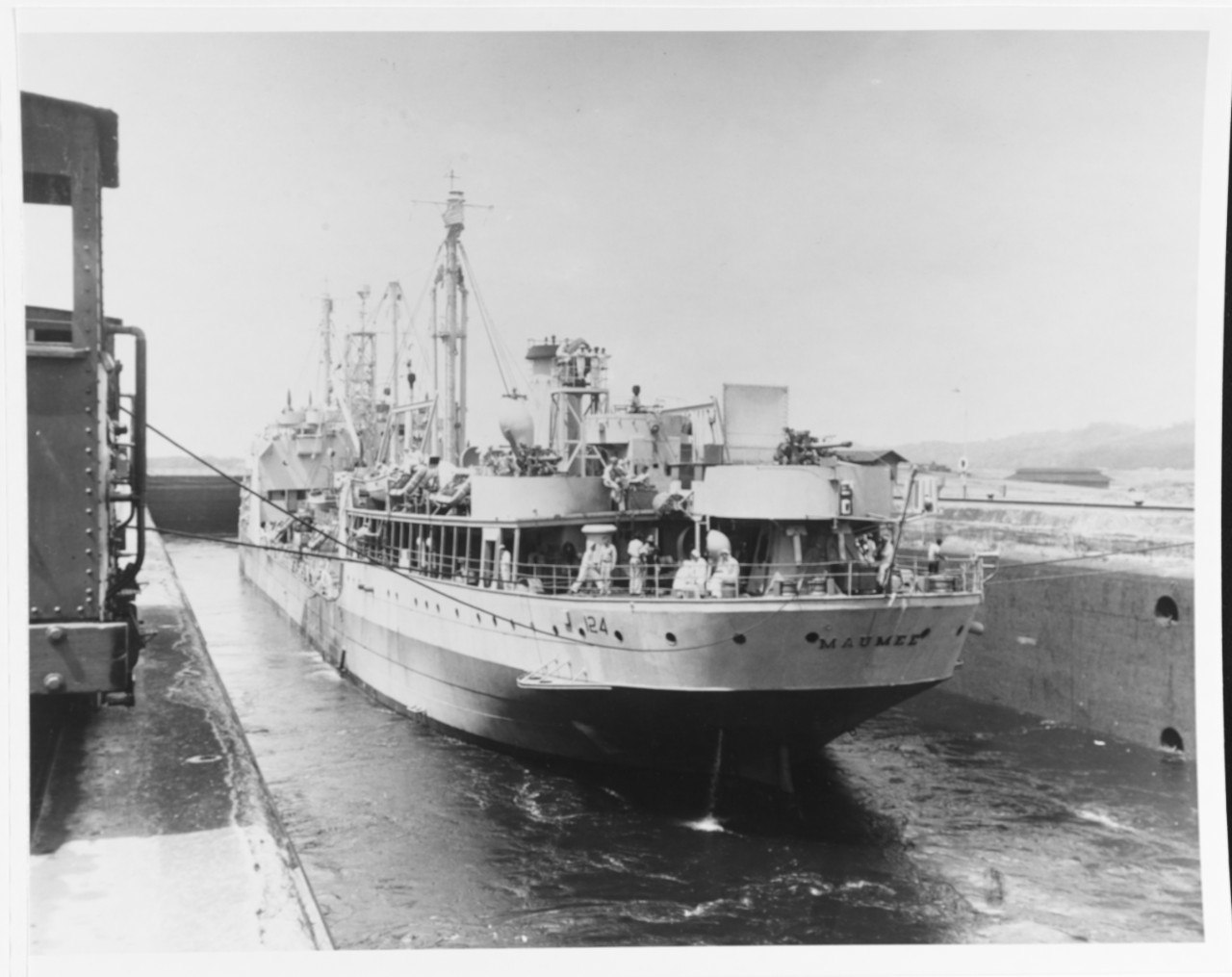 USS MAUMEE (AG-124)