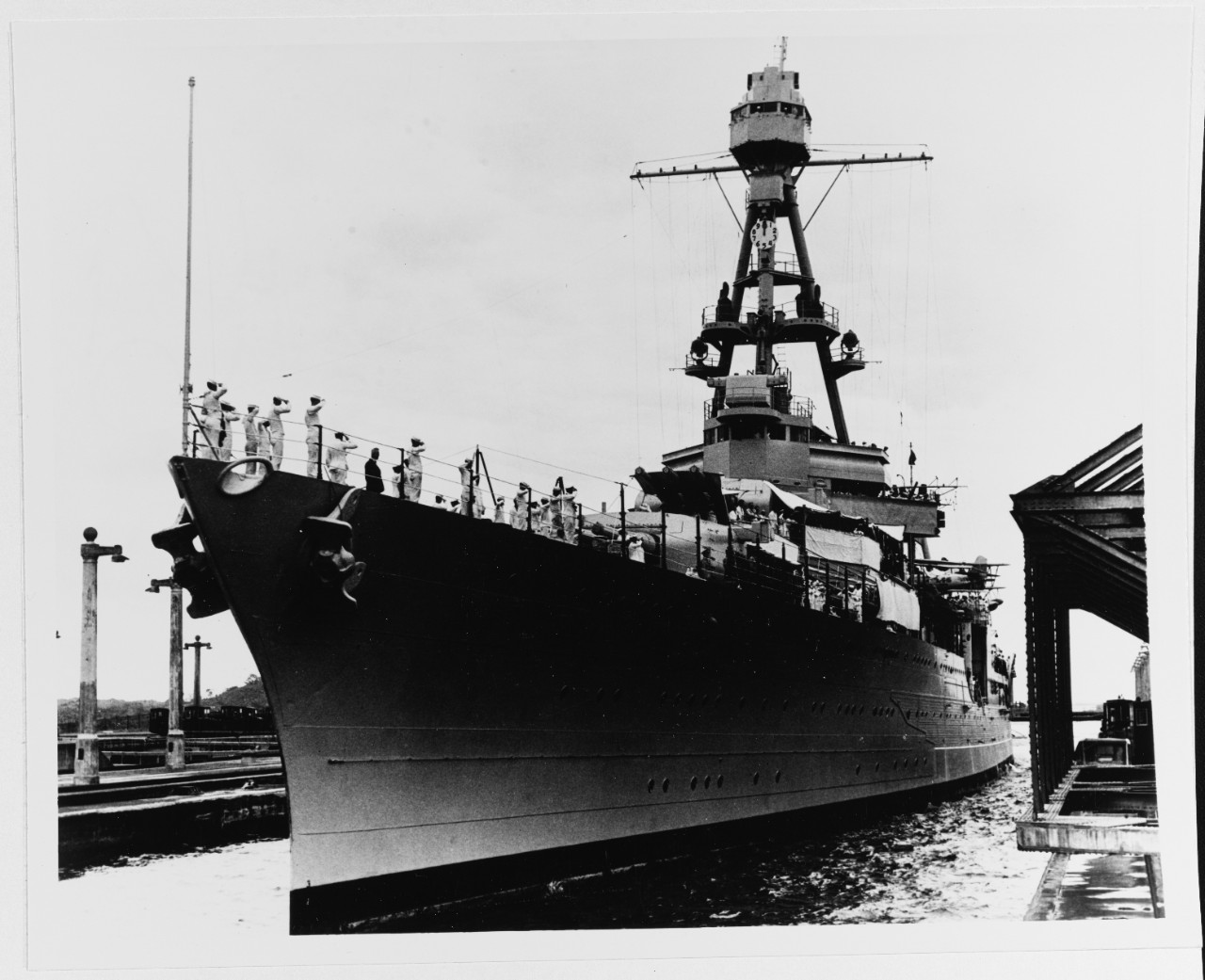 USS HOUSTON (CA-30)