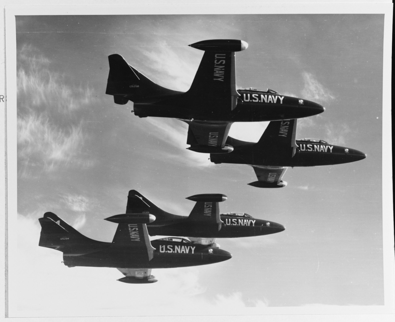 F9F-5 "Panther" fighters