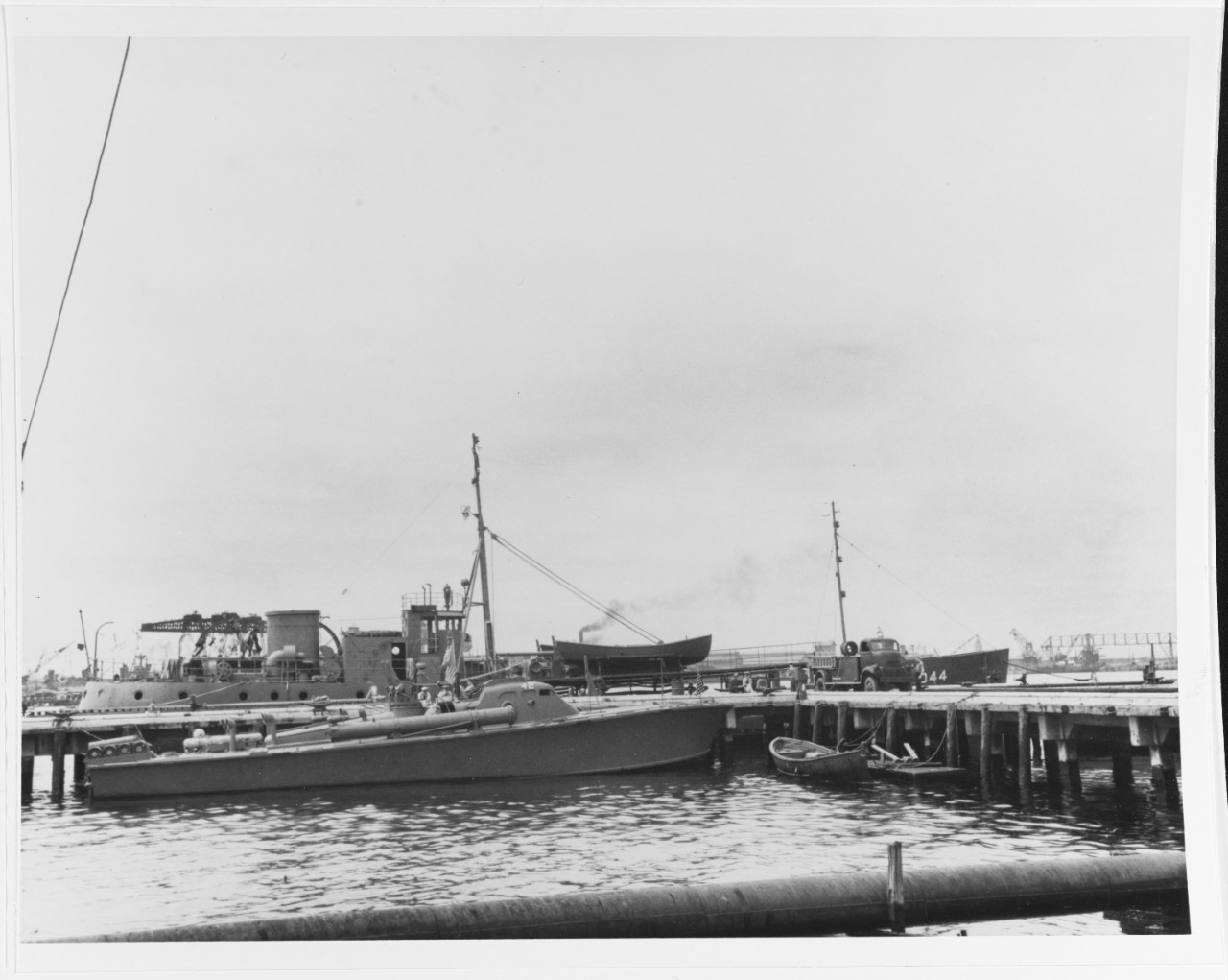 USS PT-42