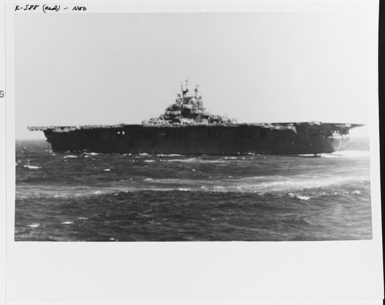 USS ESSEX (CV-9)