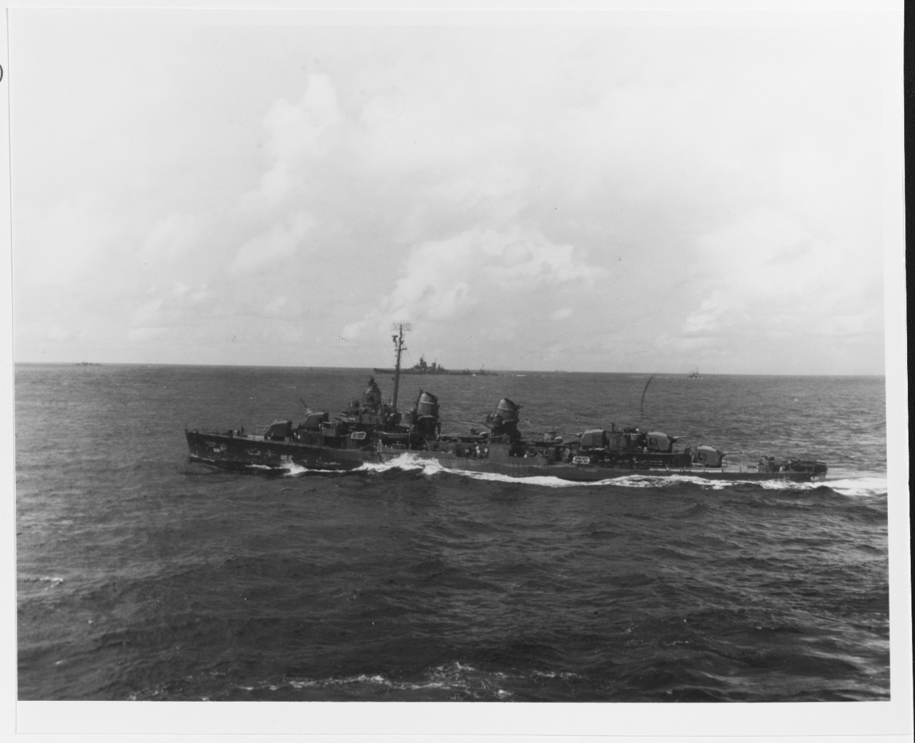 USS CHARRETTE (DD-581), USS NEW JERSEY (BB-62), Battle of Leyte Gulf, 24 October 1944