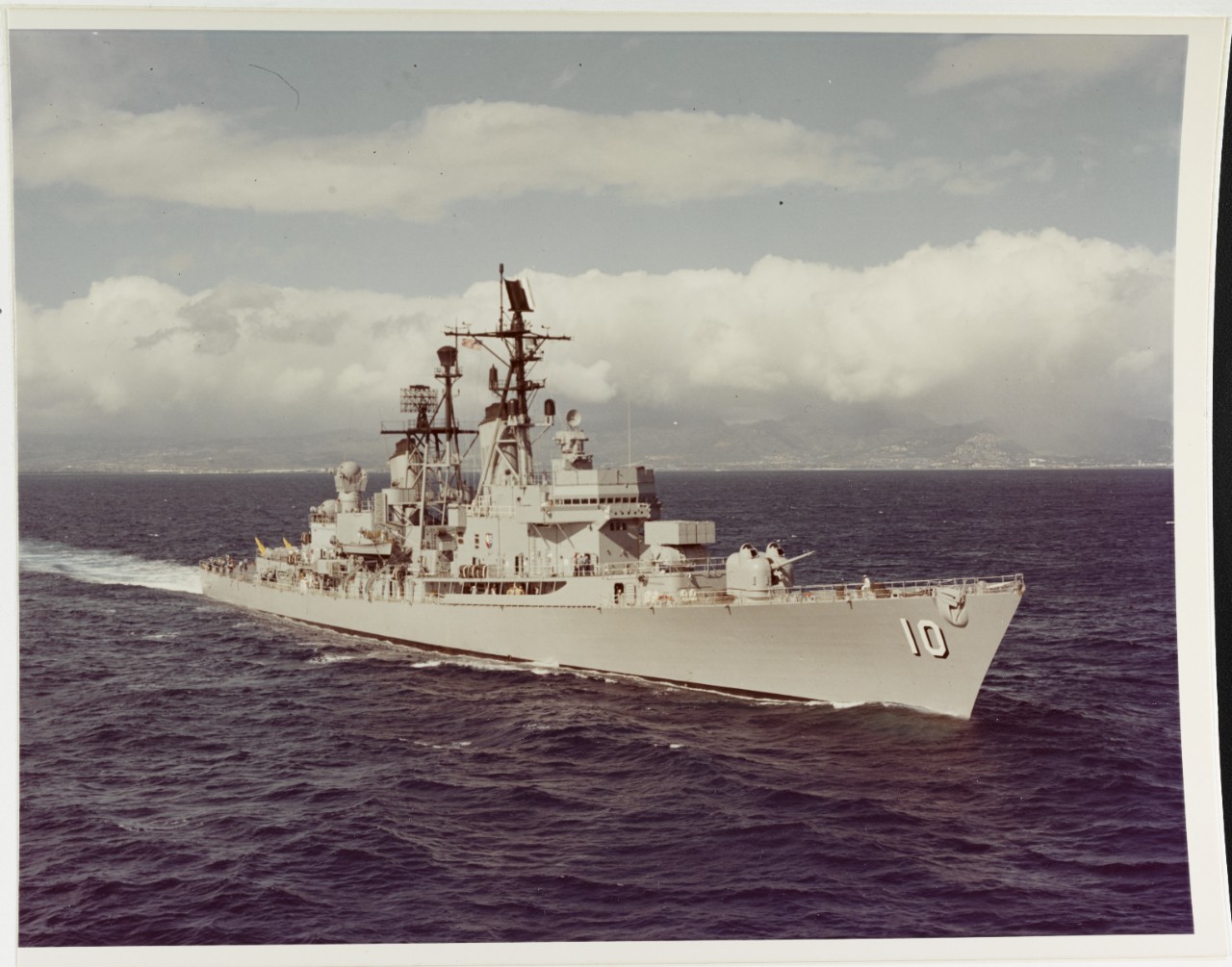 USS KING (DLG-10) operating off the coast of Oahu, Hawaii. September 10, 1961