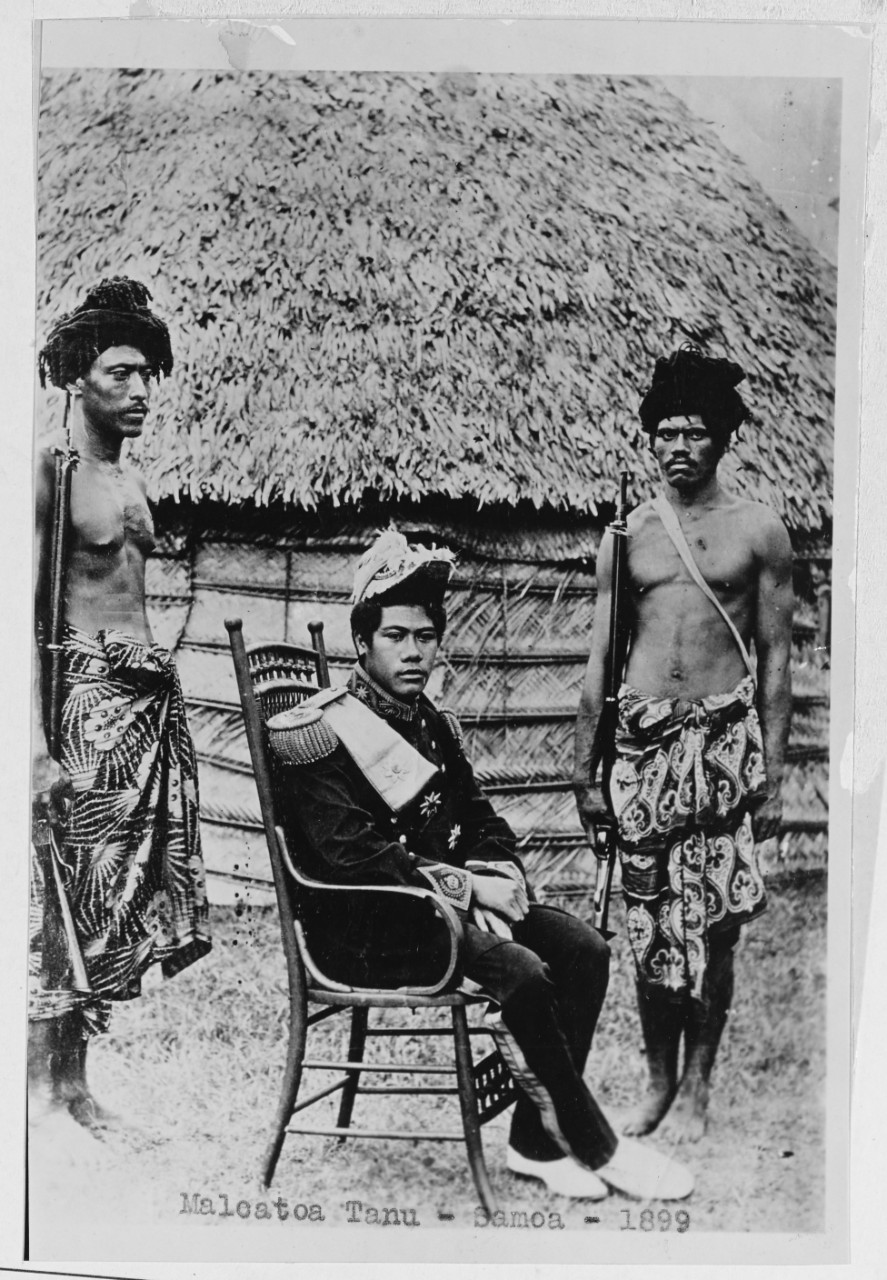 Maleatoa Tanu, in Samoa, 1899.