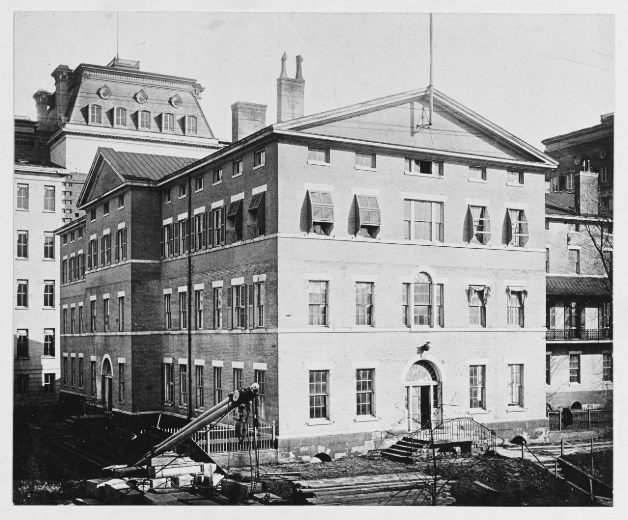 Old Navy Department building