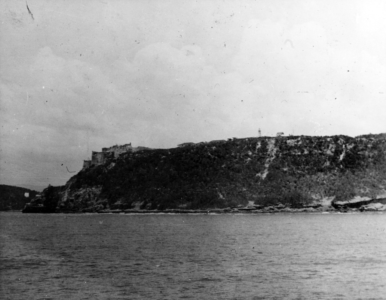 Scapa battery at Santiago, Cuba, in 1898.