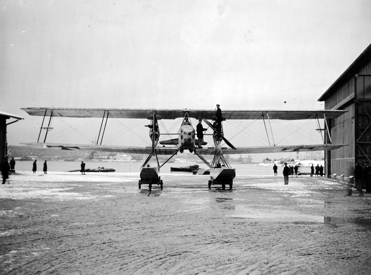 Austro-Hungarian naval twin-engine floatplane