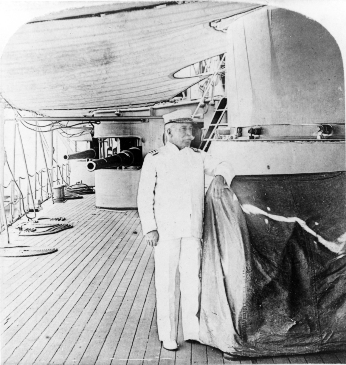 Photo #: NH 100318  Admiral George Dewey, USN (1837-1917)