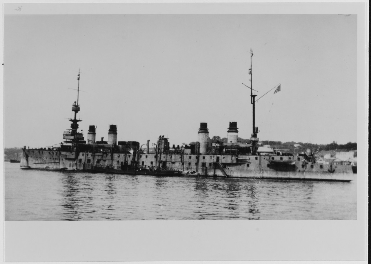 French Armored Cruiser. Photographed in 1917-1918. This ship is either DUPETIT-THOUARS, GUEYDON, or MONTCALM