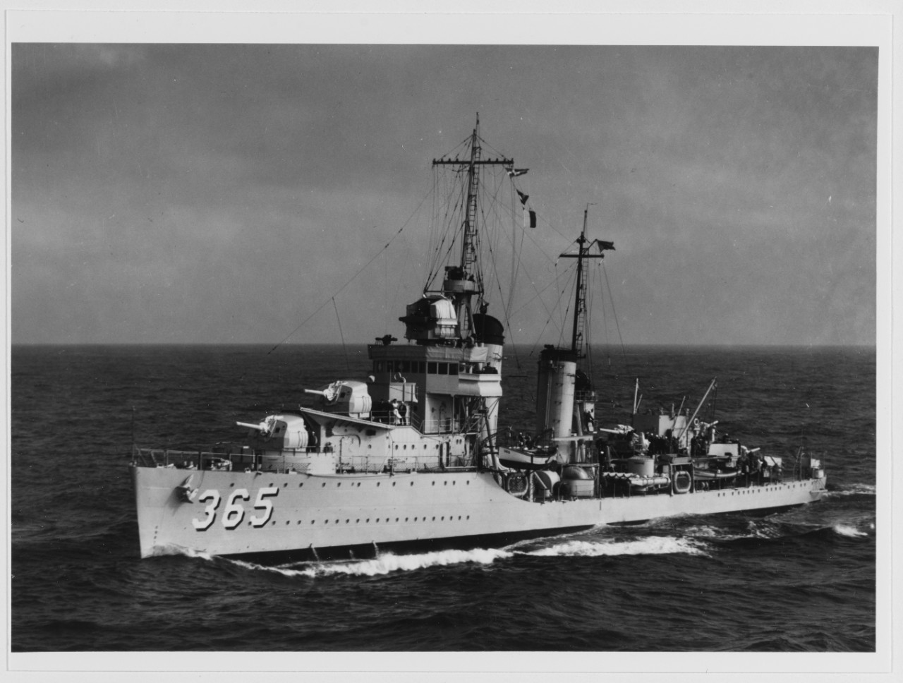 Photo #: NH 101660  USS Cummings