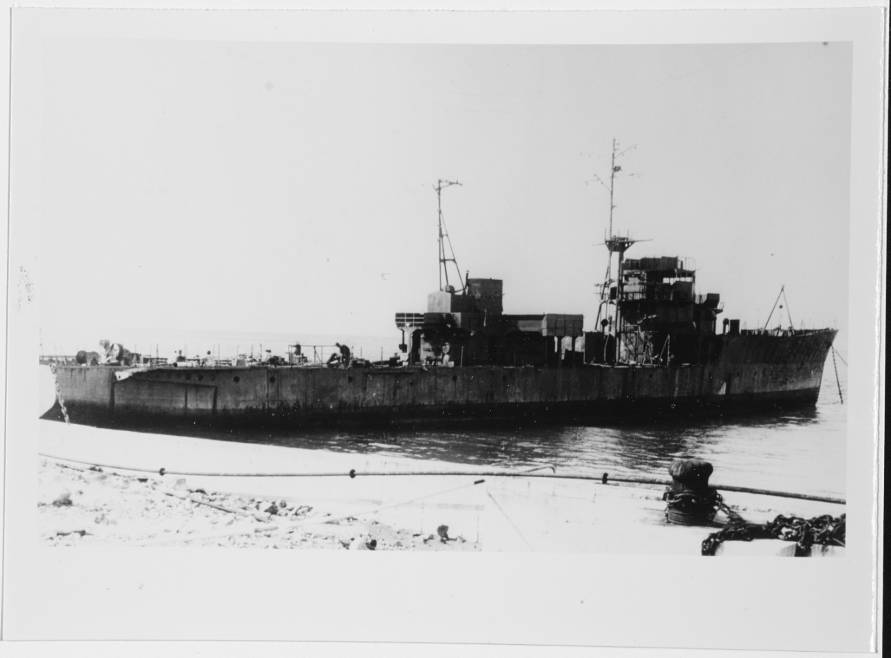 Japanese "Type C" Escort Ship. Disarmed, after the end of World War II