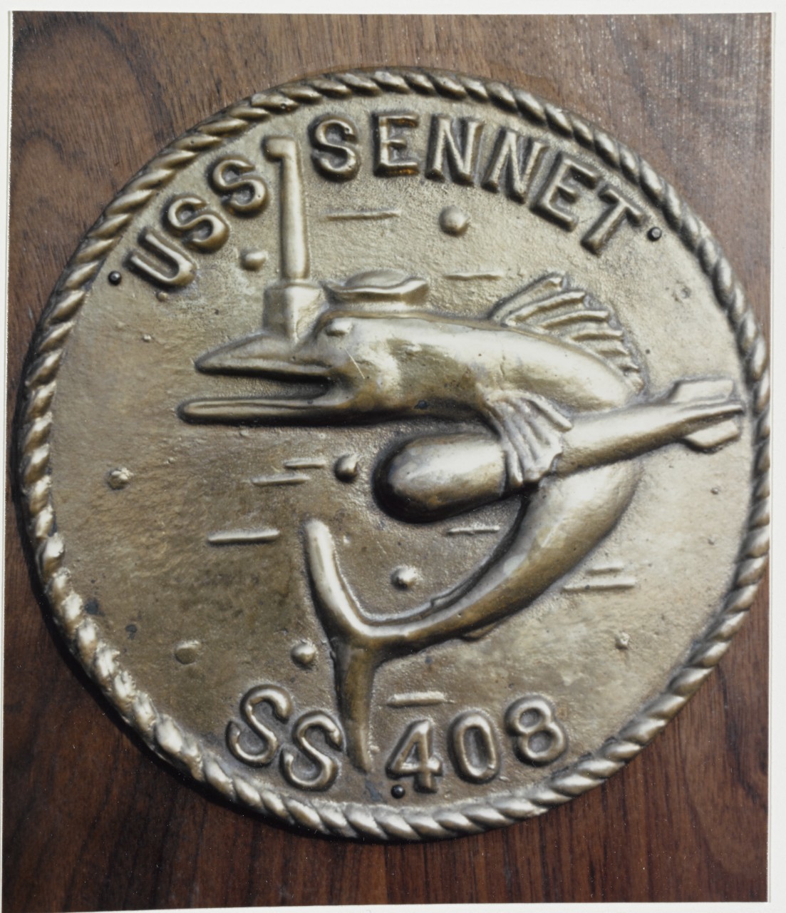 Insignia: USS SENNET (SS-408) Plaque received in 1968.