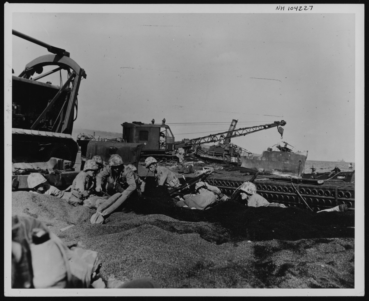Photo #: NH 104227  Iwo Jima Operation, 1945