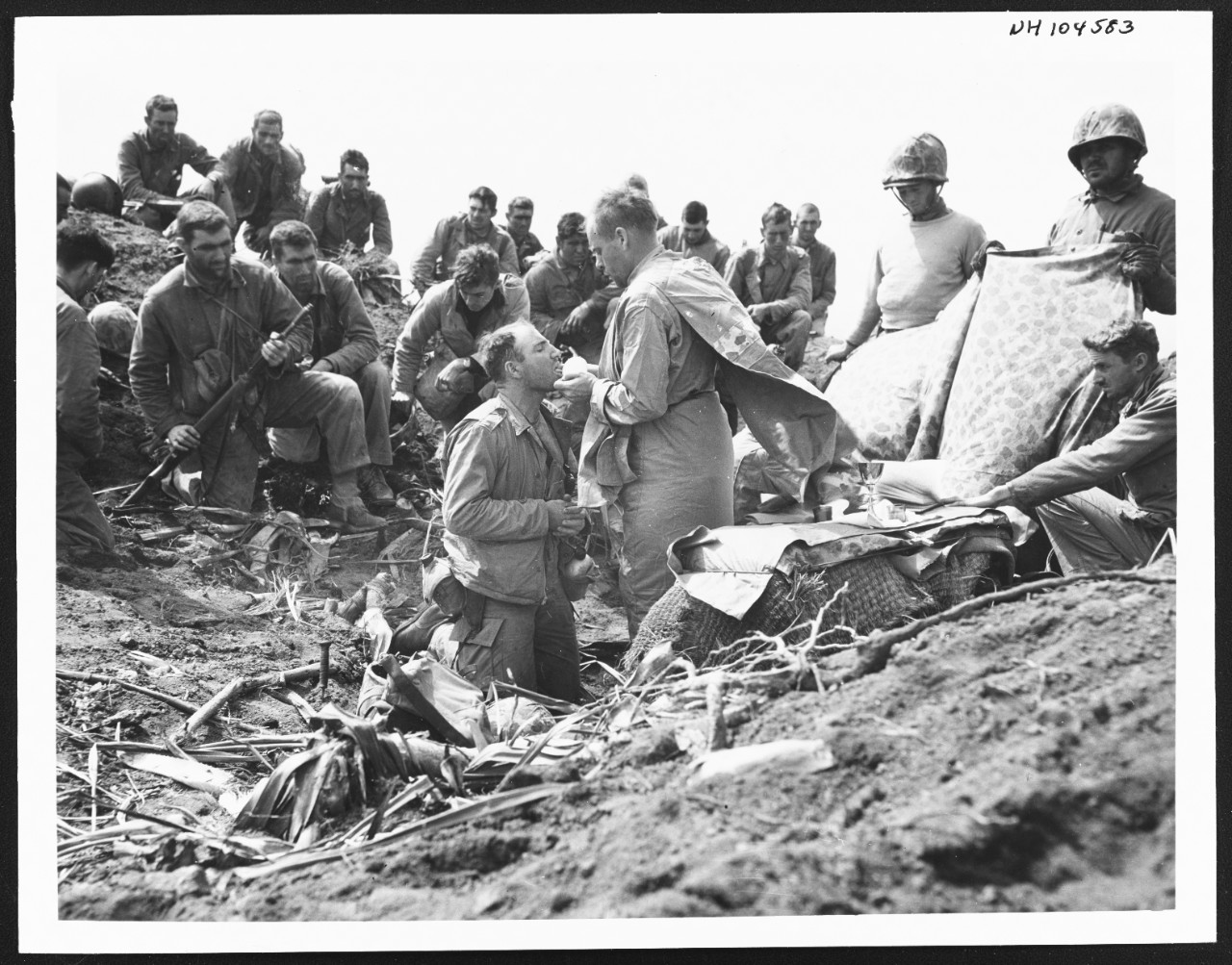 Photo #: NH 104583  Iwo Jima Operation, February-March 1945