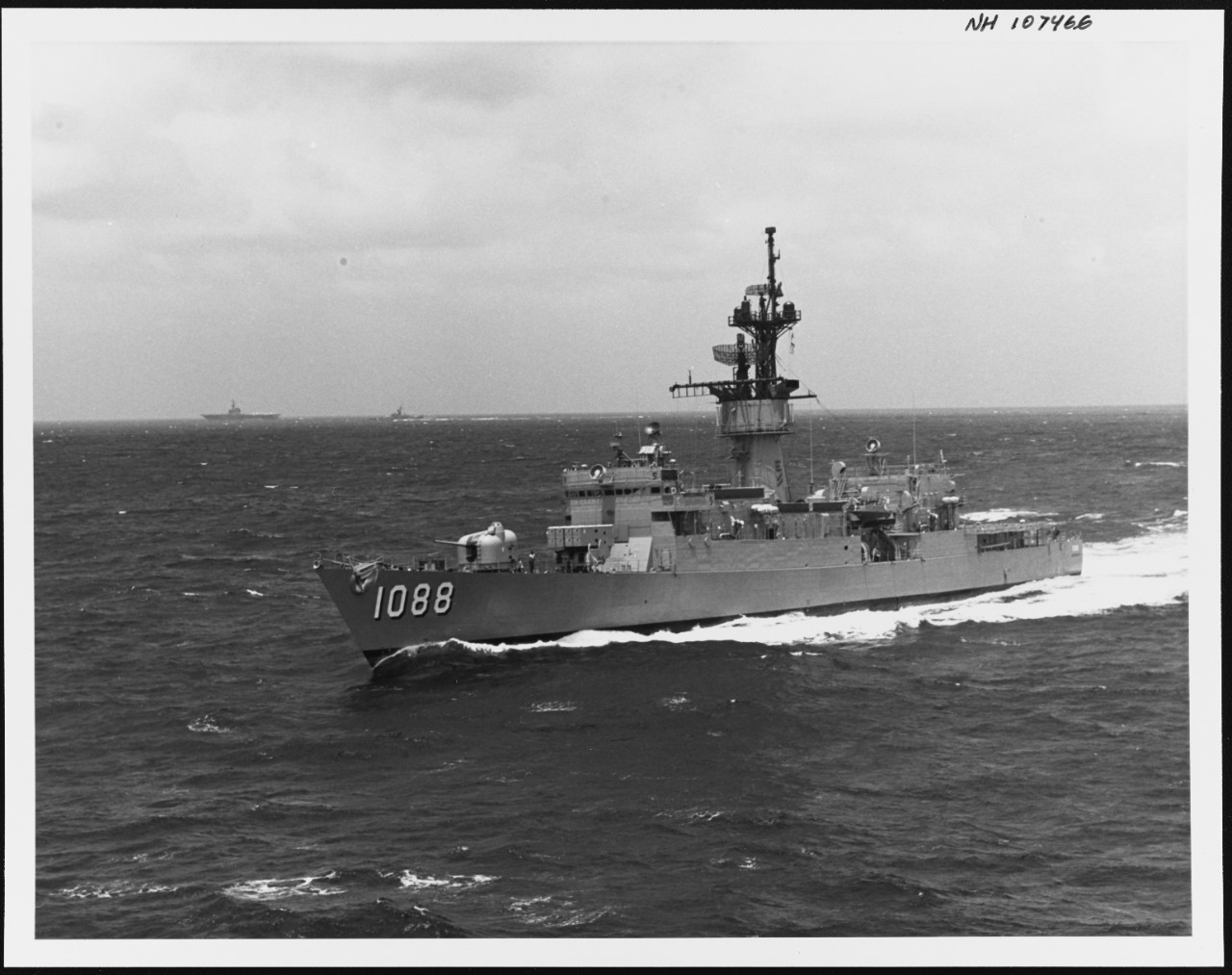 Photo #: NH 107466  USS Barbey