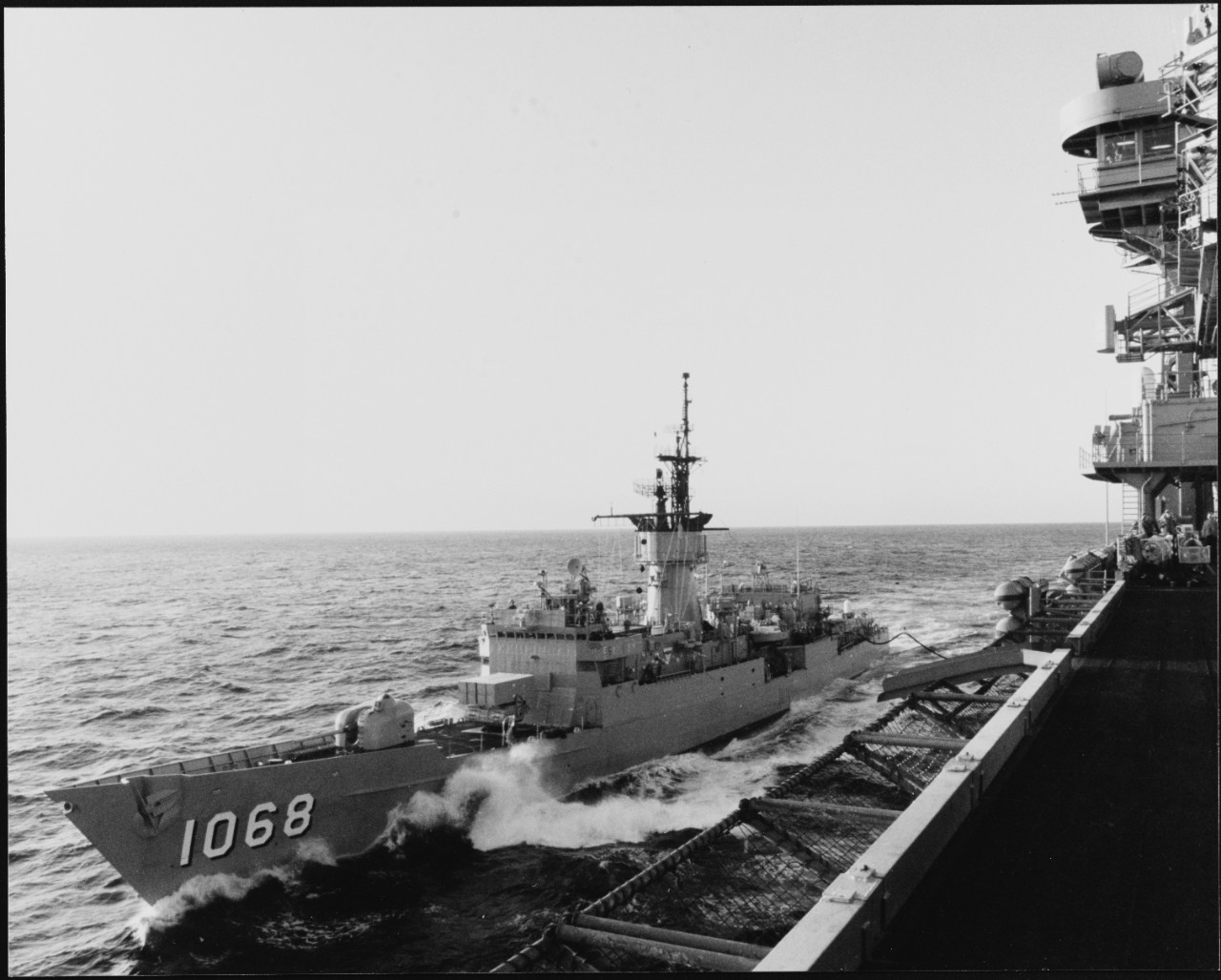 Photo #: NH 107477-KN USS Vreeland