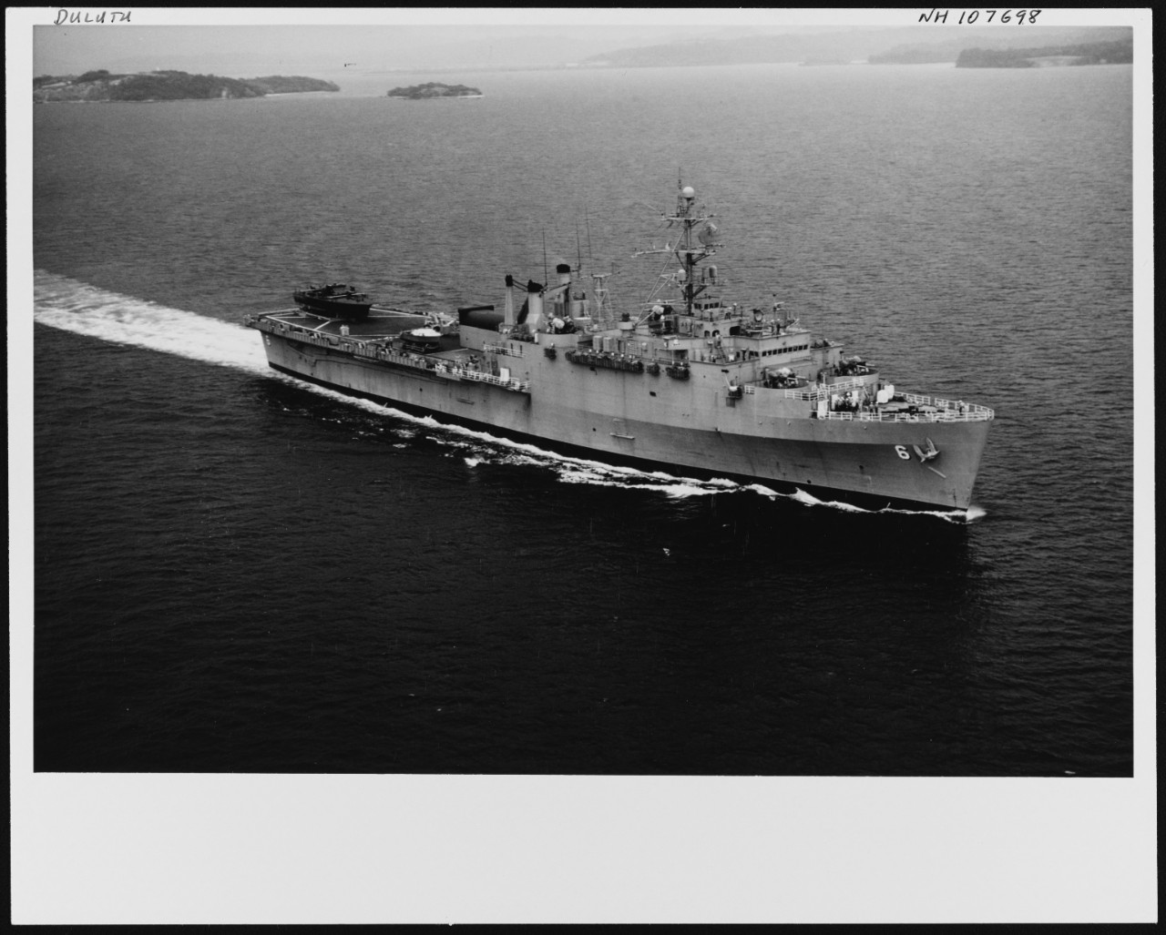 Photo #: NH 107698   USS Duluth