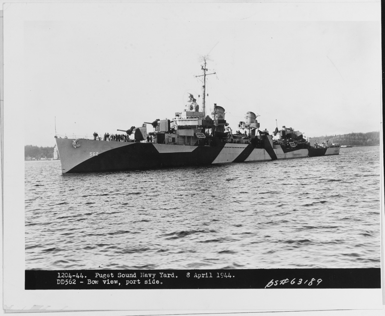 USS ROBINSON (DD-562)