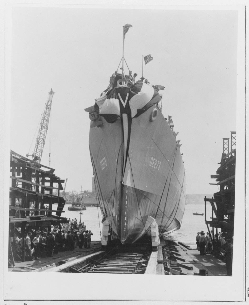 The USS SANDERS (DE 273)