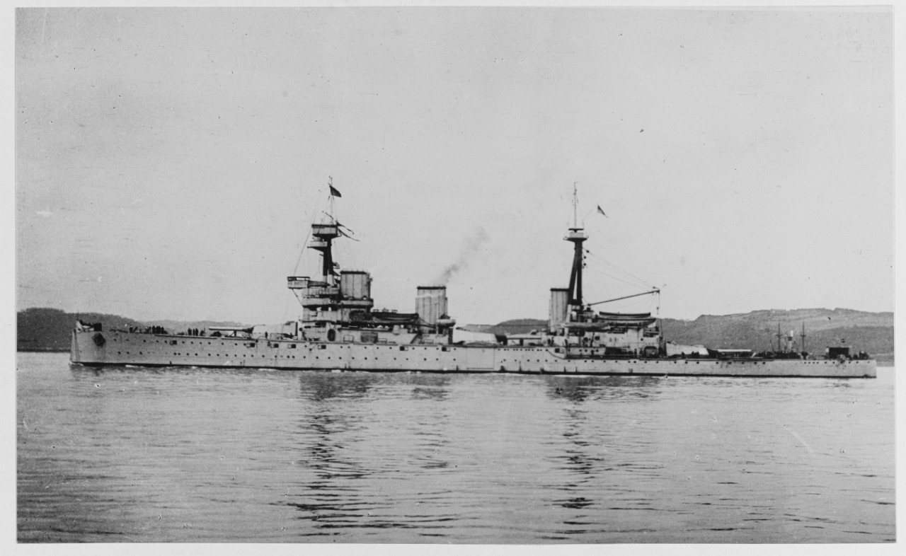 Photo #: NH 110292  HMS Indomitable For a MEDIUM RESOLUTION IMAGE, click the thumbnail.