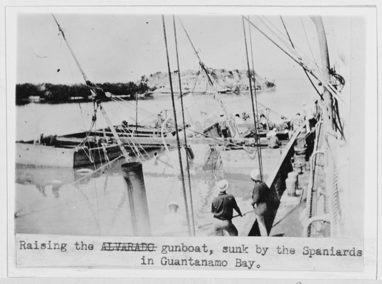 Raising the Spanish gunboat ALVARADO