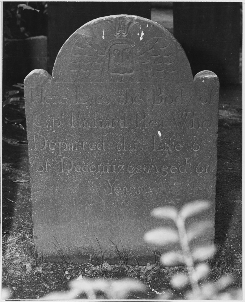 Grave stone of Captain Richard Rea in Trinity Churchyard, New York City