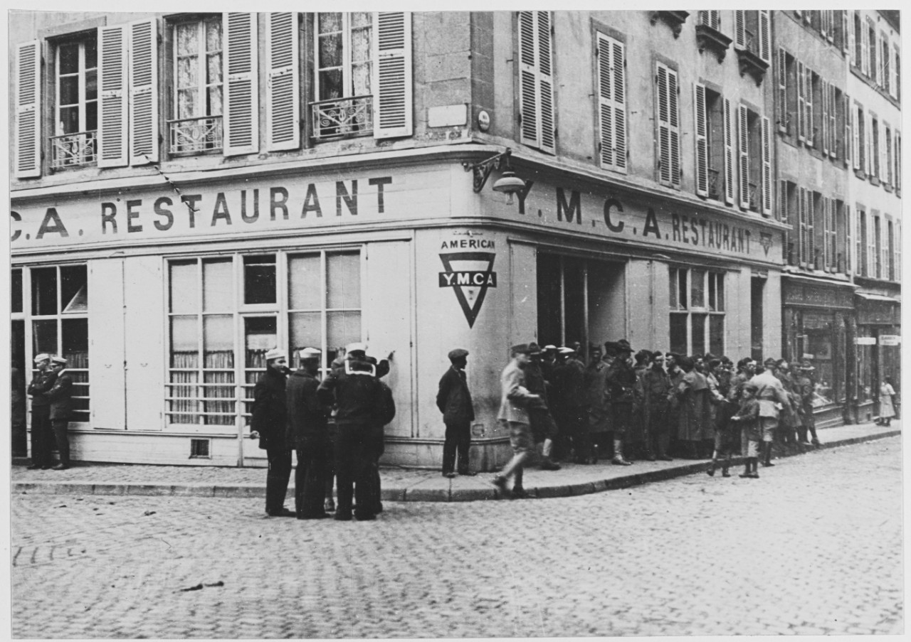 Place Sadi Carnot- YMCA Restaurant - Brest, France