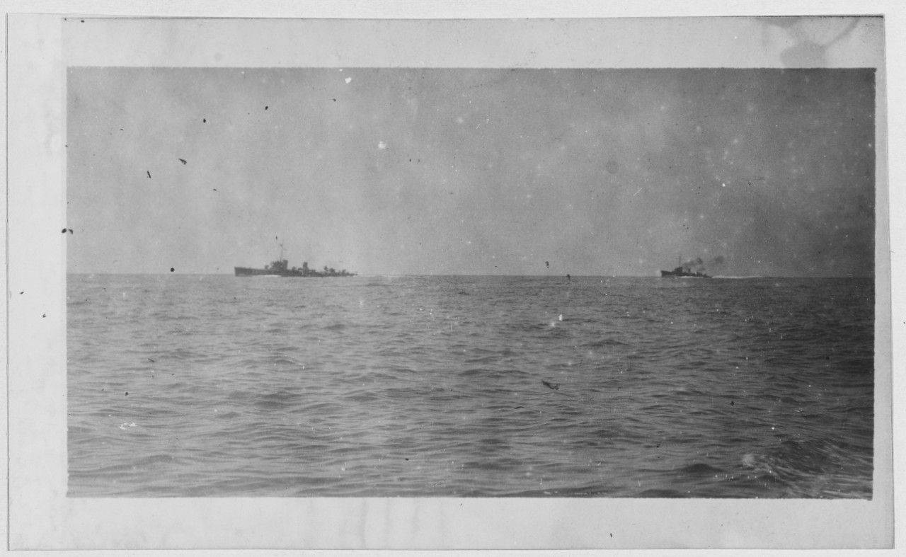 Bombardment of DURAZZO during World War I, Italian destroyers