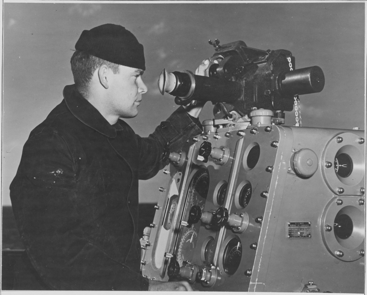 Torpedo Director Mark 27. World War II