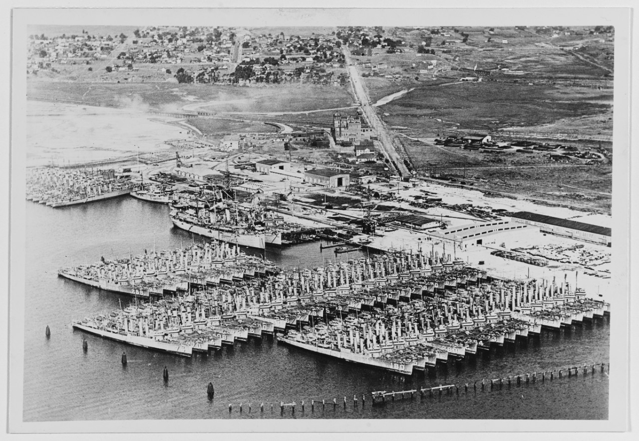 Photo #: NH 42539  &quot;Red Lead Row&quot;, San Diego Destroyer Base, California