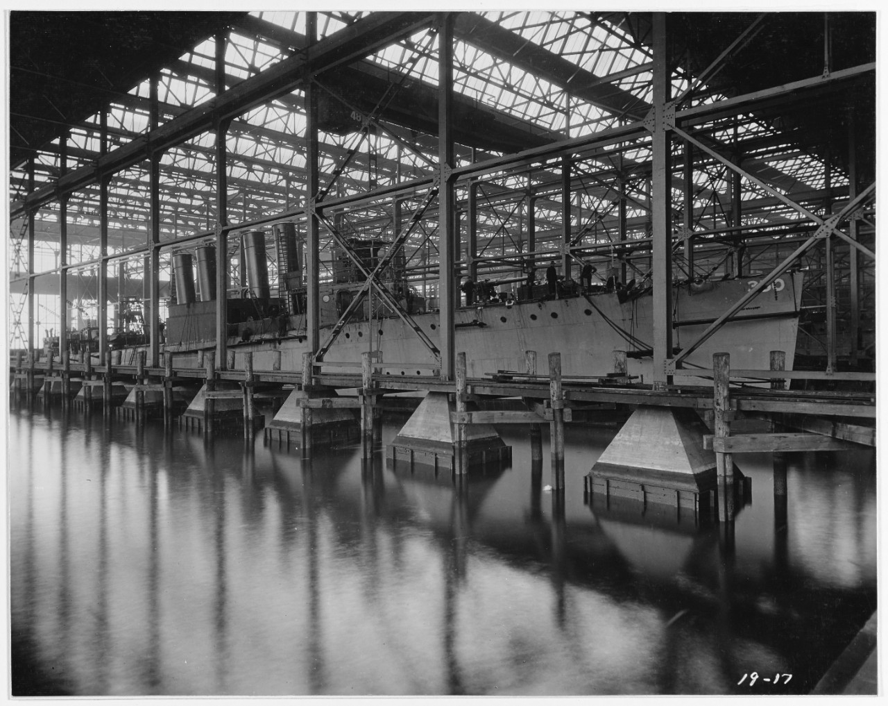 Photo #: NH 43158  Victory Destroyer Plant, Bethlehem Shipbuilding Corporation, Squantum, Massachusetts