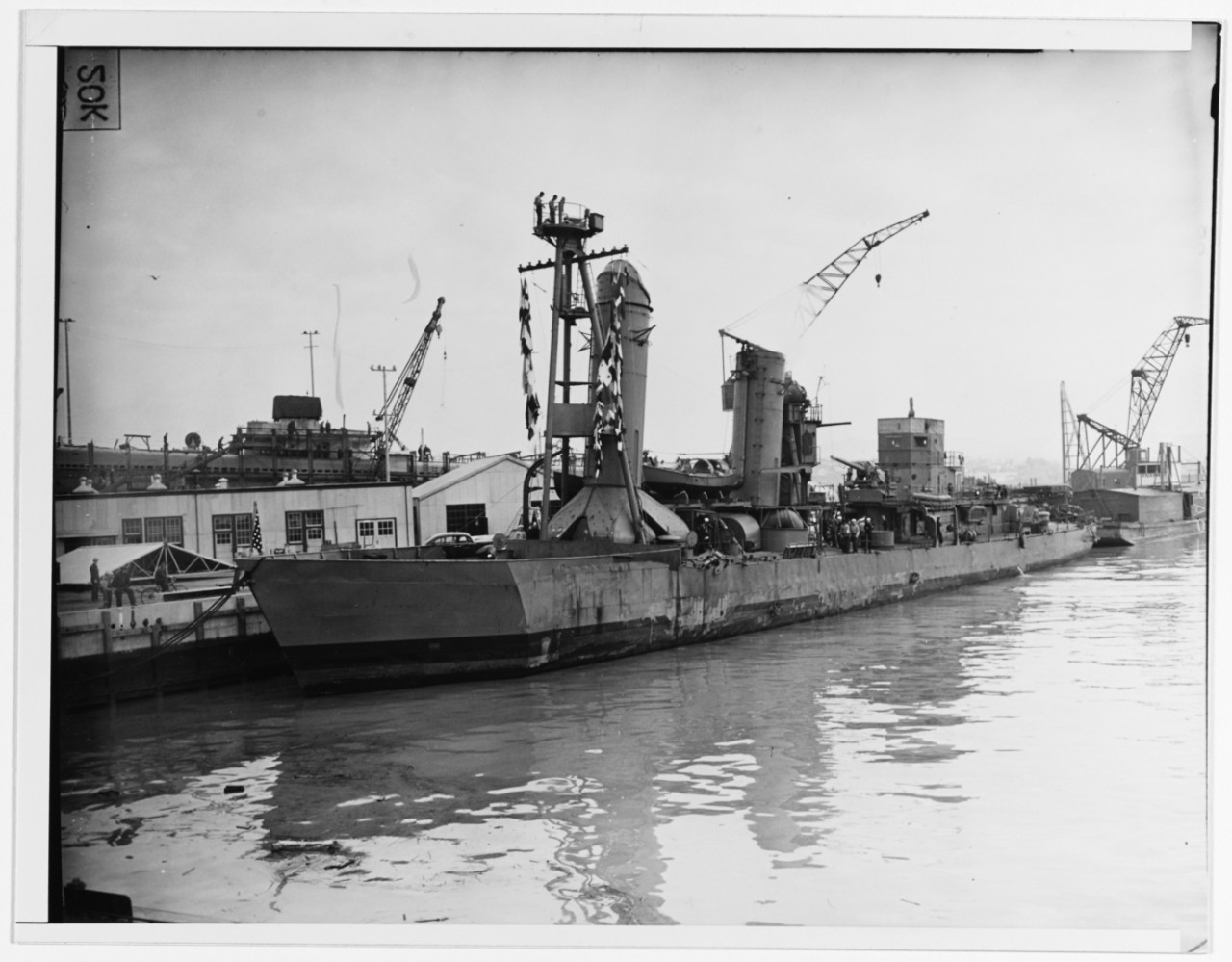 USS SHAW (DD-373)