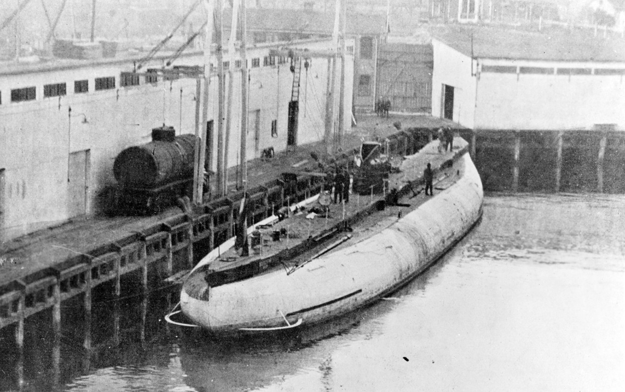 DEUTSCHLAND German Cargo Submarine, 1916-22