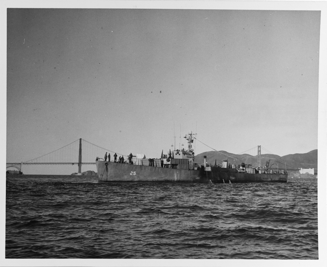 USS PGM-25 in San Francisco Bay, 1945-46
